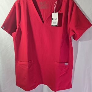 Figs Winning Red Casma Scrub Top